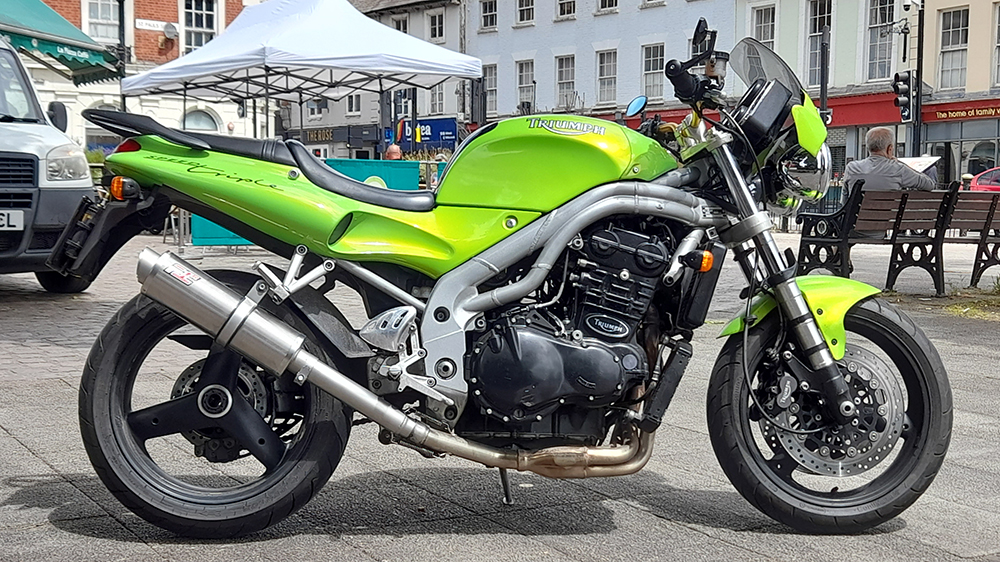 Triumph Speed Triple 955i (1997-2001) Exhaust - GALLERY