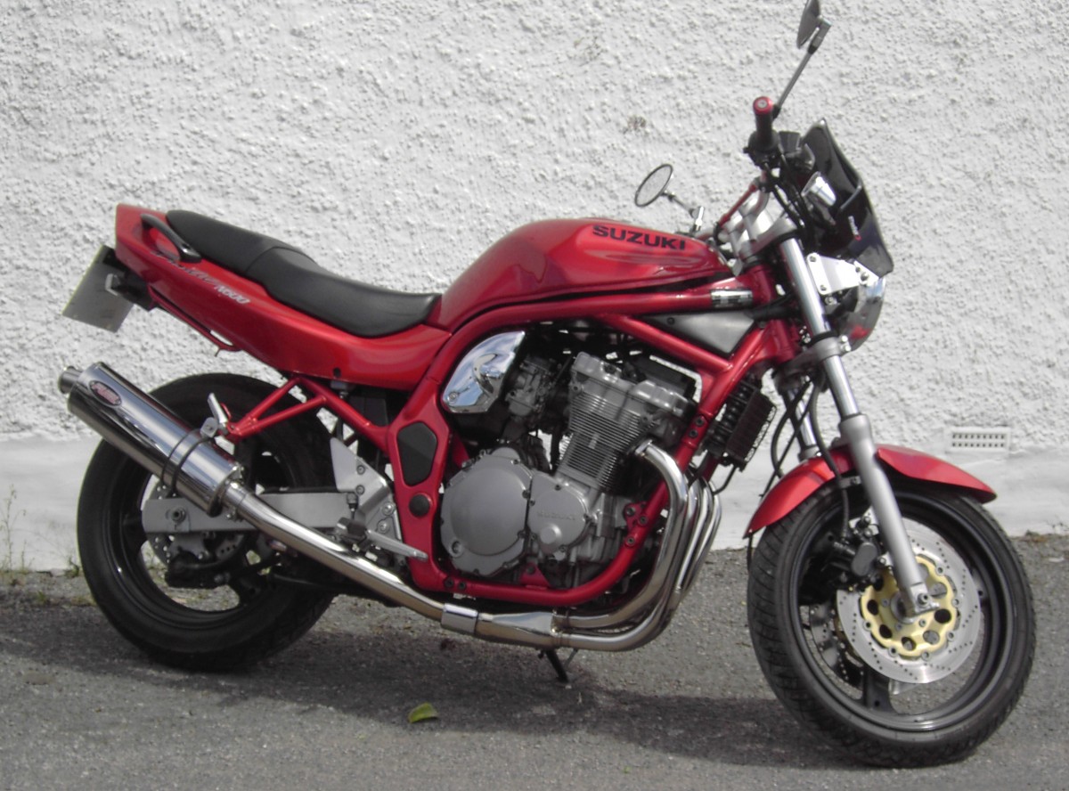 Lot 241 - 1995 Suzuki Bandit 600