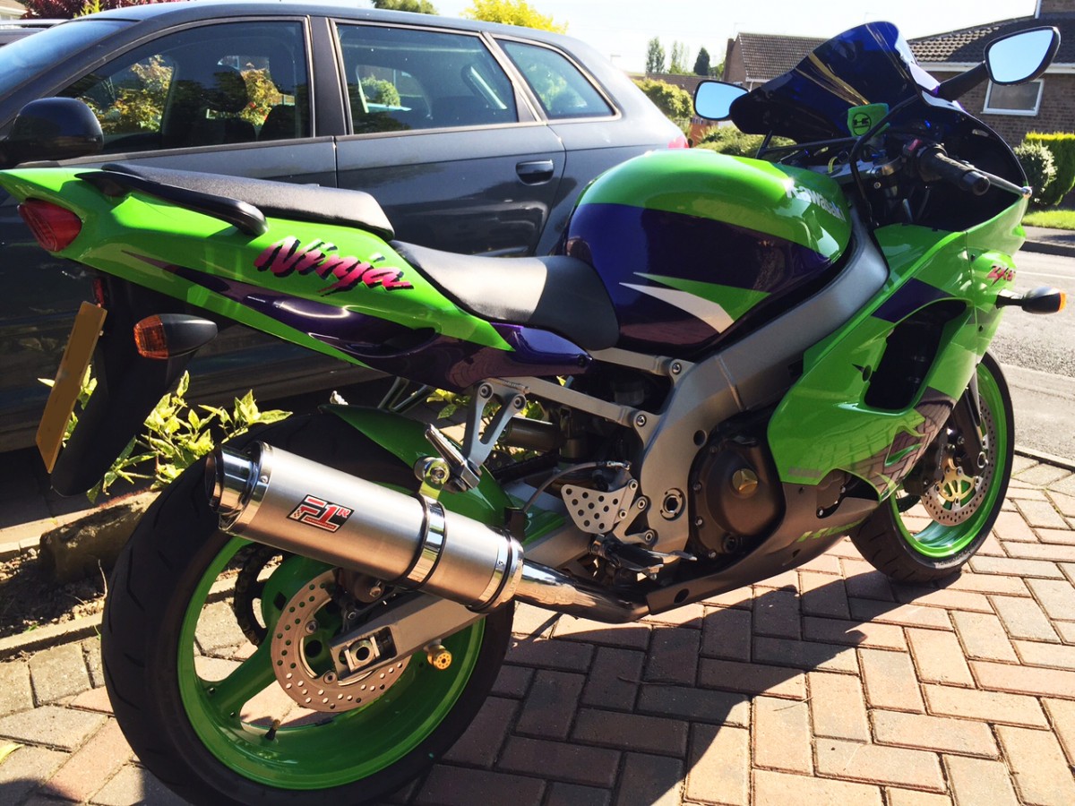 Zx9r e2 sales