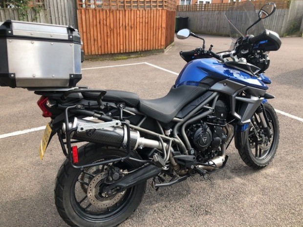 Triumph Tiger 800 XRX