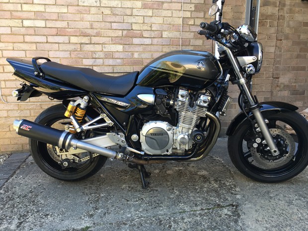 Yamaha XJR1300