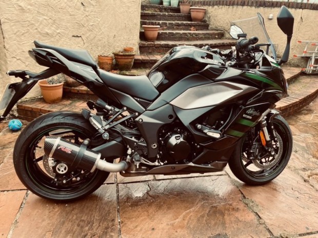 Kawasaki Ninja 1000SX