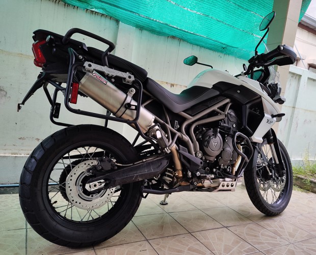 Triumph Tiger 800 XCA