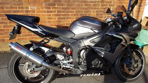 Yamaha YZF600 R6 03-05
