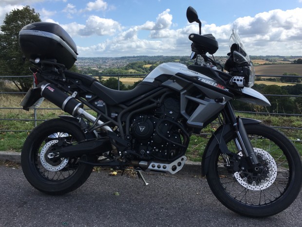 Triumph Tiger 800 XCX