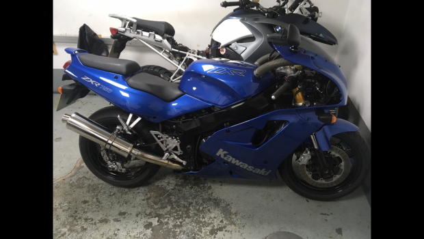 ZXR750 J1 Renovation Complete 