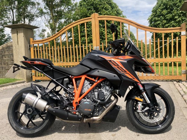 KTM 1290 Superduke GT