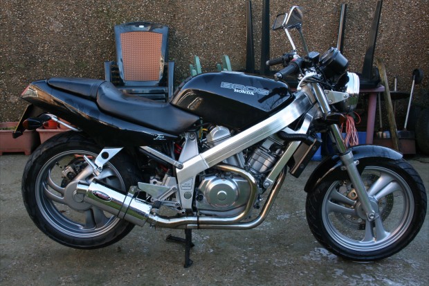 Honda Bros 400