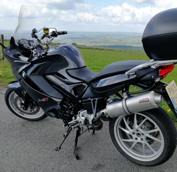 BMW F800GT
