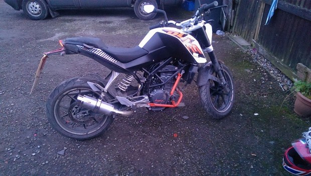 KTM Duke 125