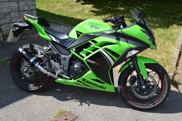 Kawasaki Ninja 300