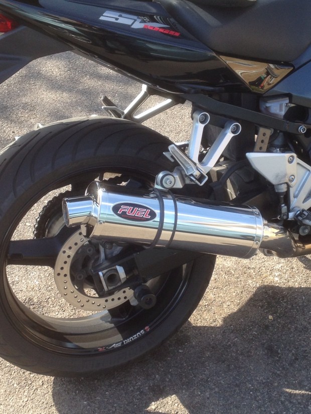 suzuki-sv100010