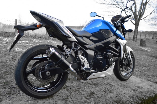 Suzuki GSR750 2014