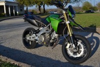 Aprilia Dorsoduro SMV750 