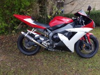 Yamaha YZF1000 R1 2002